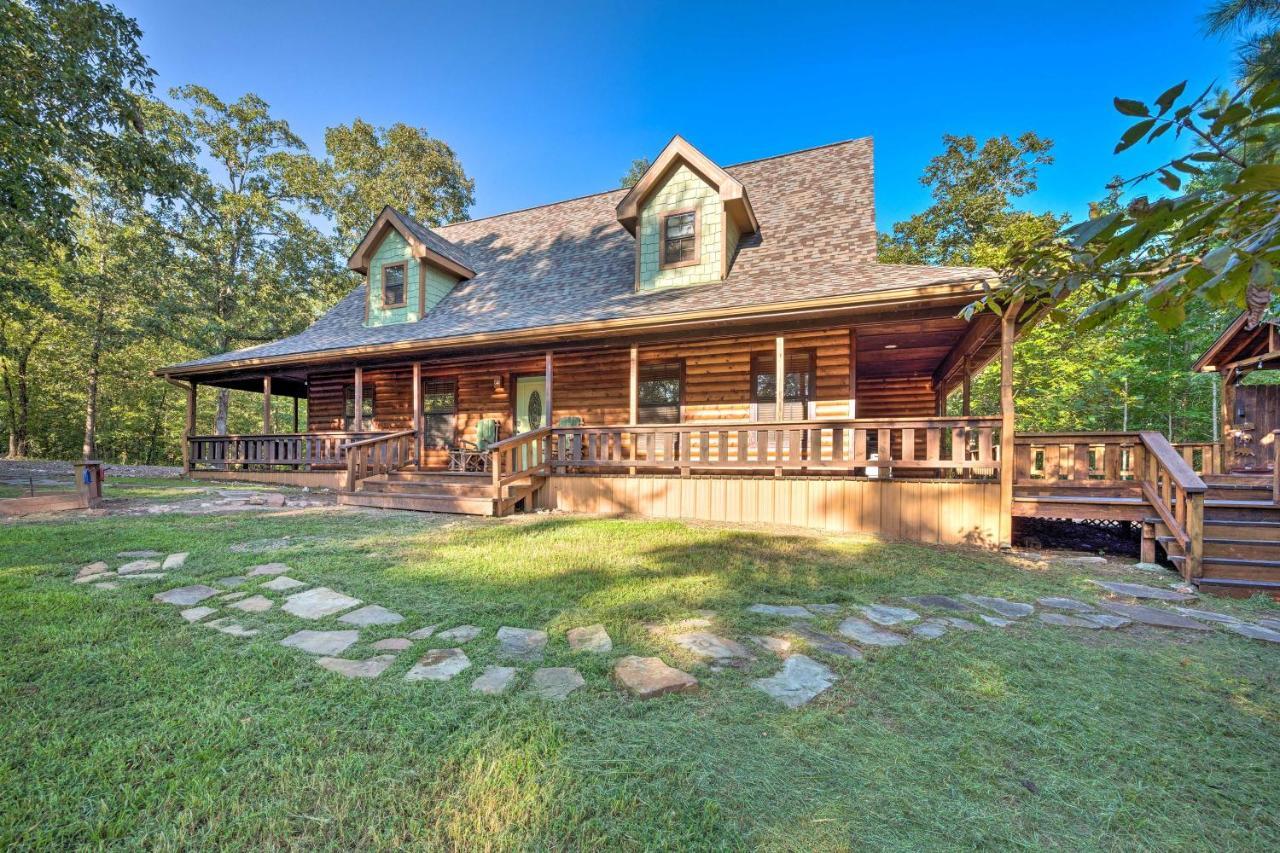Broken Bow Retreat On 2 Acres With Hot Tub And Deck! 빌라 외부 사진