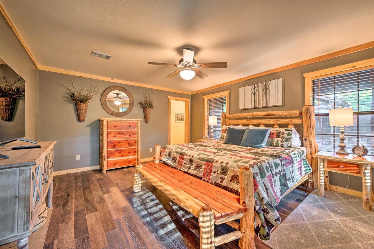 Broken Bow Retreat On 2 Acres With Hot Tub And Deck! 빌라 외부 사진